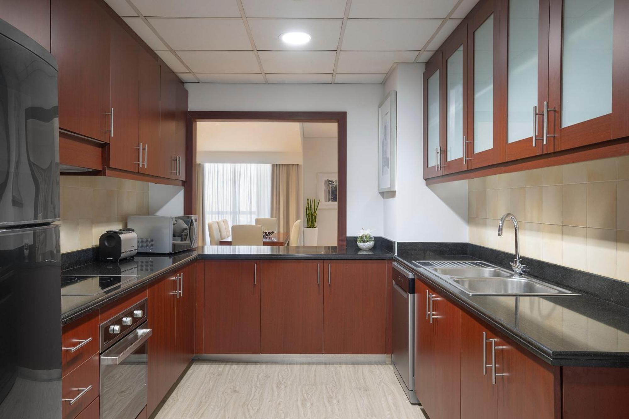 Hilton The Walk Отель 4*
