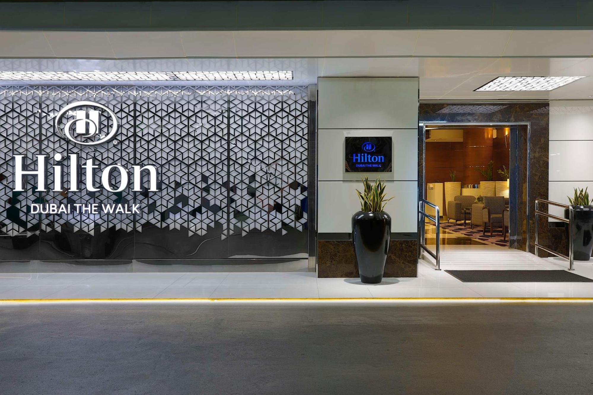 Hilton The Walk Отель Дубай